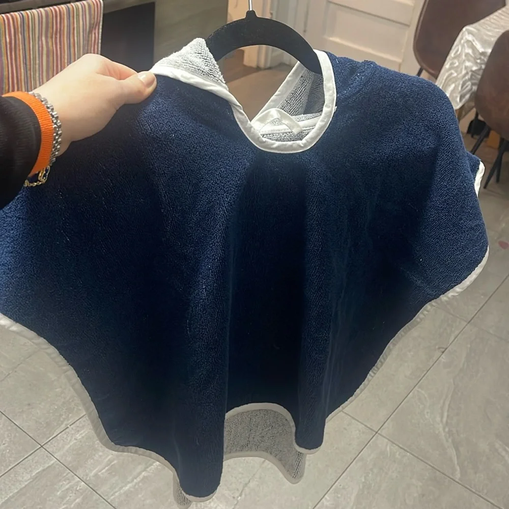 Giorgio Armani Kids Navy Blue Hooded Towel Poncho - Picture 3 of 5